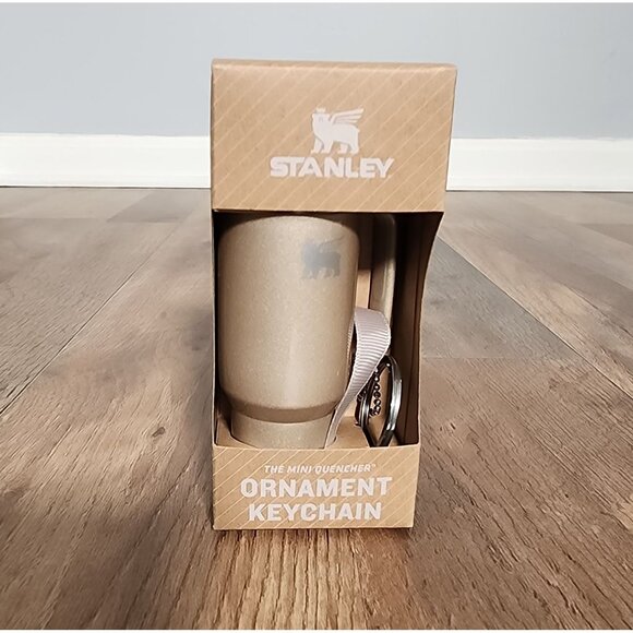 Stanley Mini Quencher Ornament Keychain Set In Red Delicious & Honey Talks - Picture 5 of 6